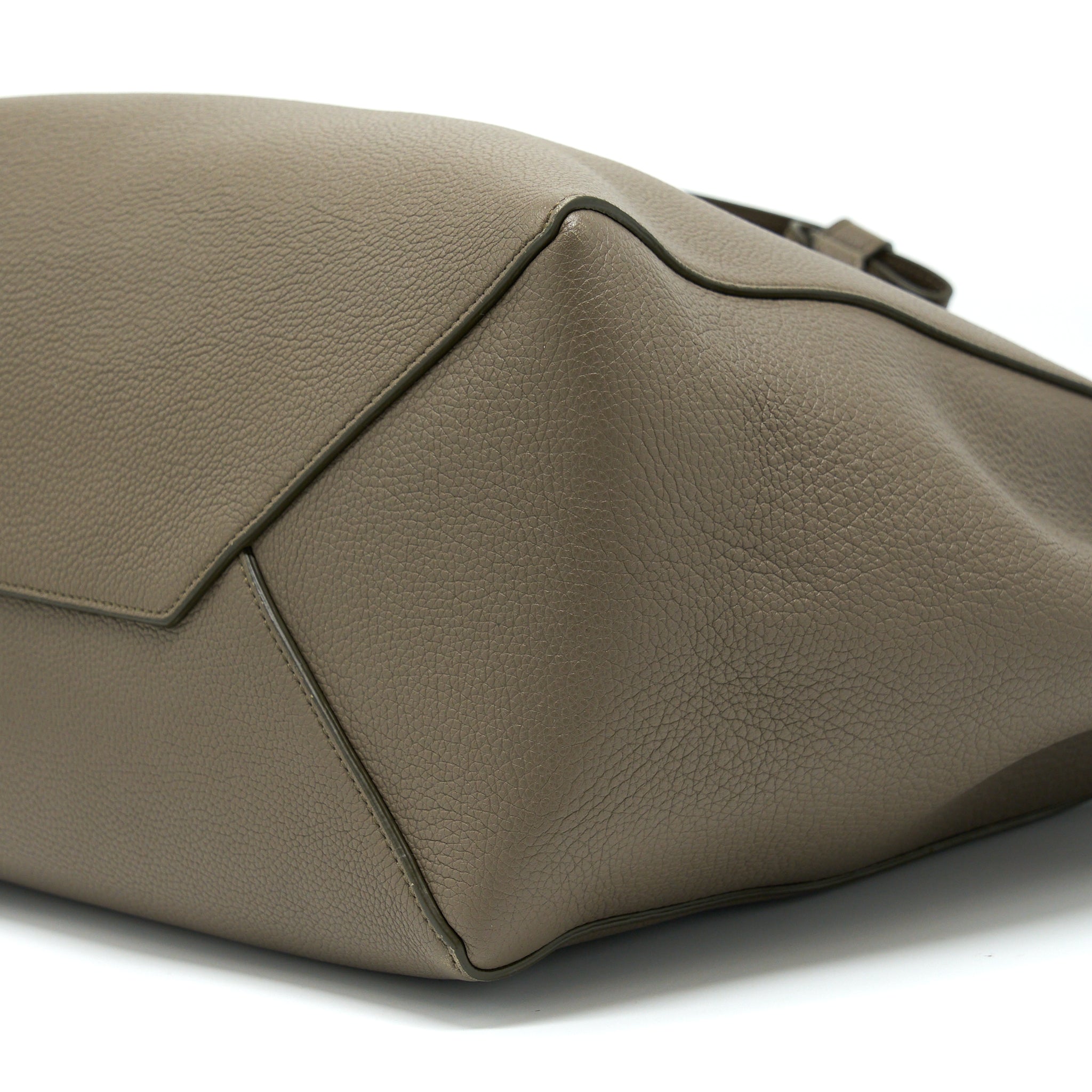 CELINE SMALL CABAS PHANTOM SOFT GRAINED CALFSKIN GREY GHW