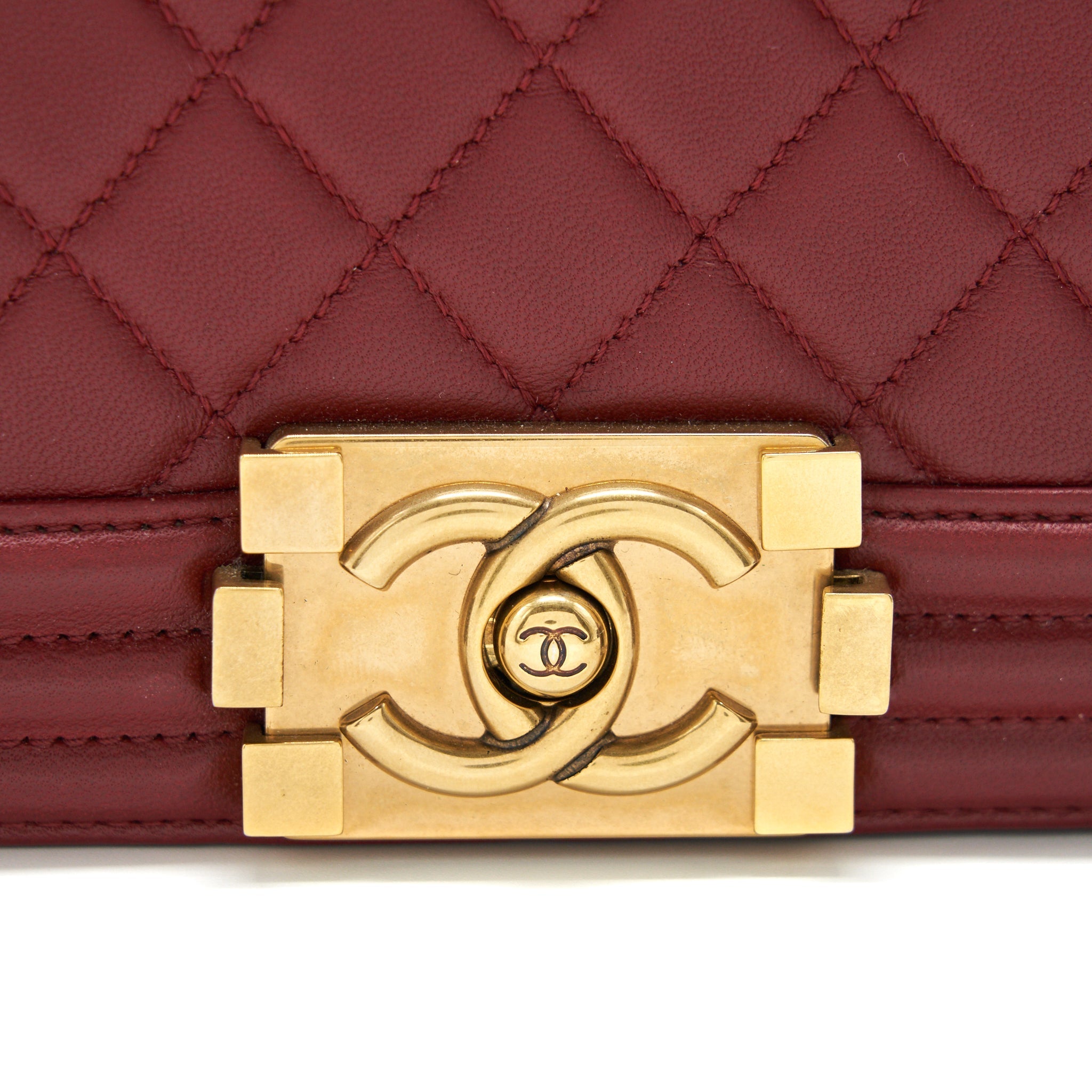 CHANEL MEDIUM BOY BAG LAMBSKIN BURGUNDY GHW