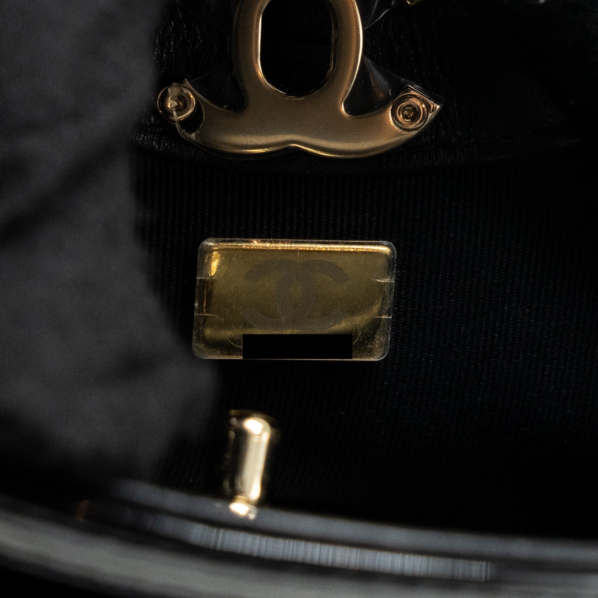 CHANEL MINI 31 BAG PATENT BLACK/WHITE LGHW (MICROCHIP)