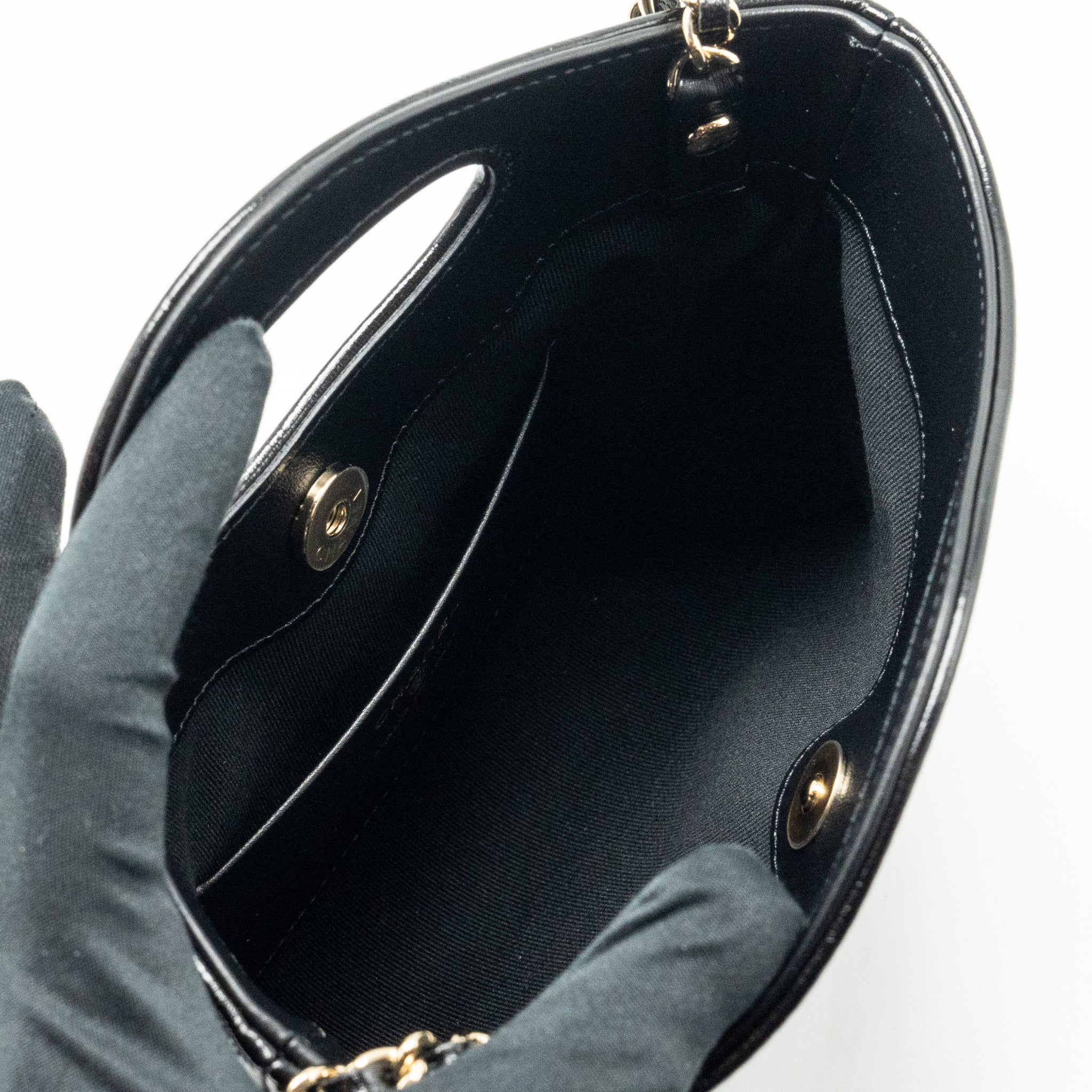 CHANEL MINI 31 CLUTCH WITH CHAIN SHINY CALFSKIN BLACK LGHW (MICROCHIP)