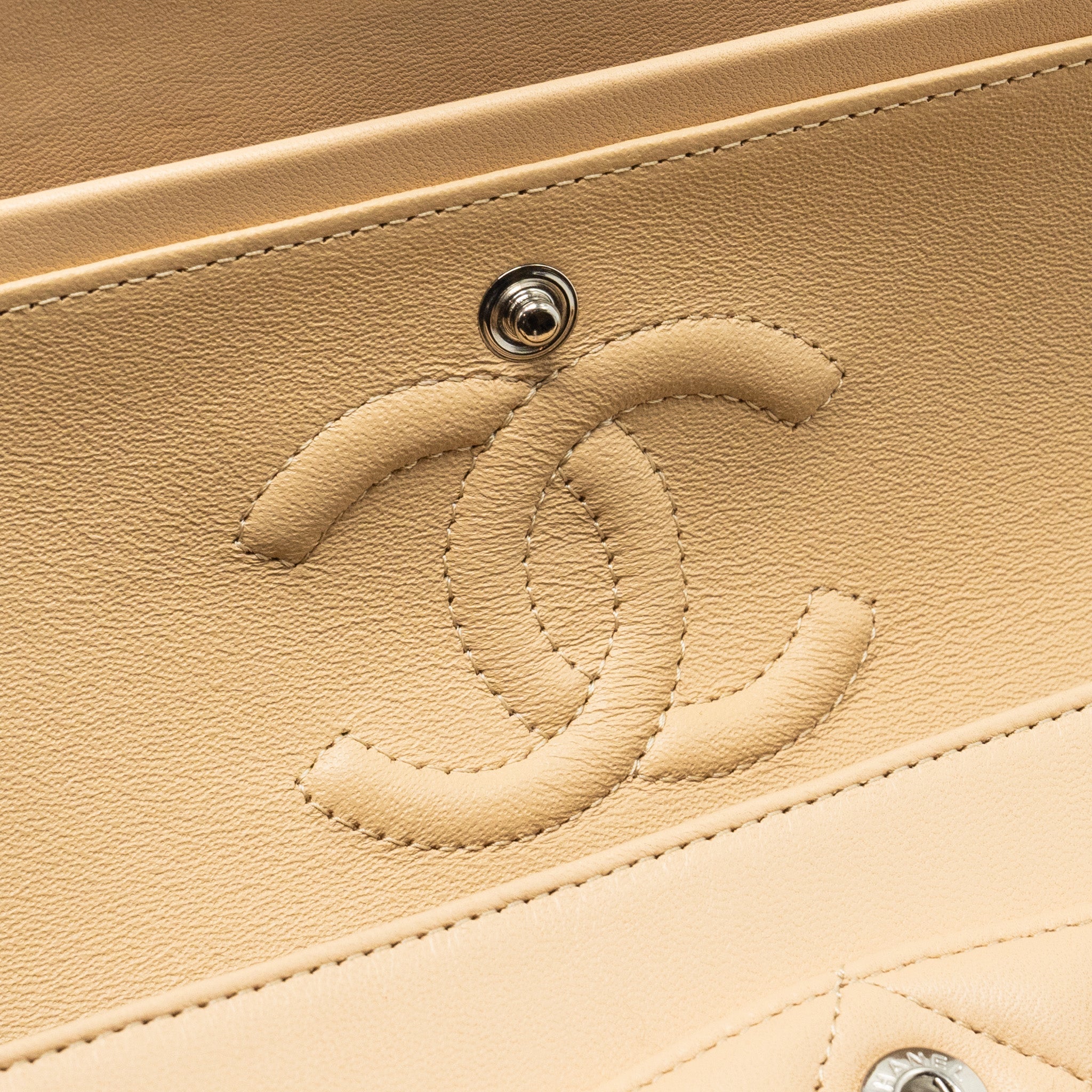 CHANEL SMALL CLASSIC DOUBLE FLAP BAG LAMBSKIN BEIGE SHW (MICROCHIP)