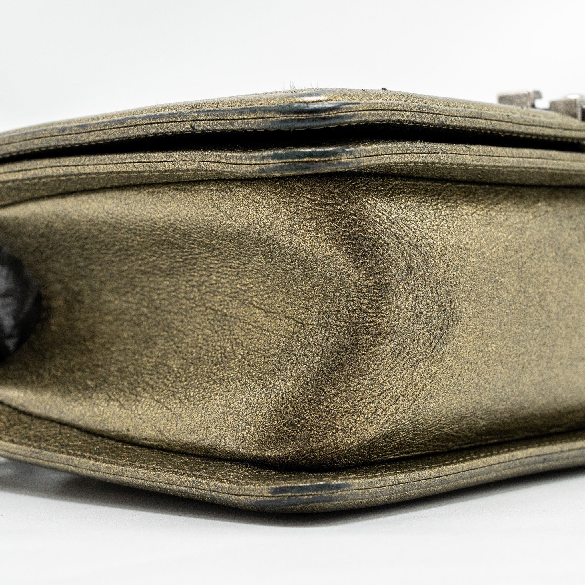 CHANEL MEDIUM BOY BAG HORSEHAIR / CALFSKIN BLACK / GOLD RUTHENIUM HARDWARE