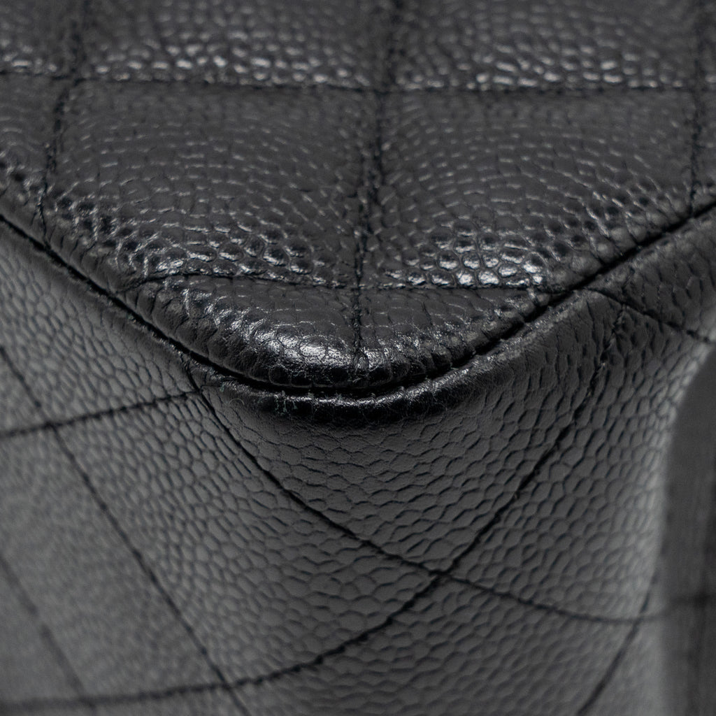 CHANEL JUMBO CLASSIC DOUBLE FLAP BAG CAVIAR BLACK GHW