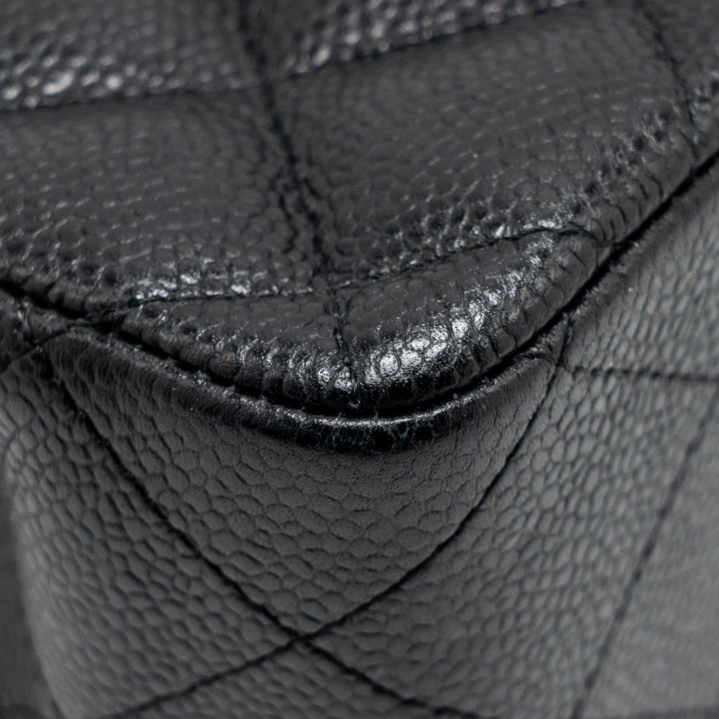 CHANEL JUMBO CLASSIC DOUBLE FLAP BAG CAVIAR BLACK GHW