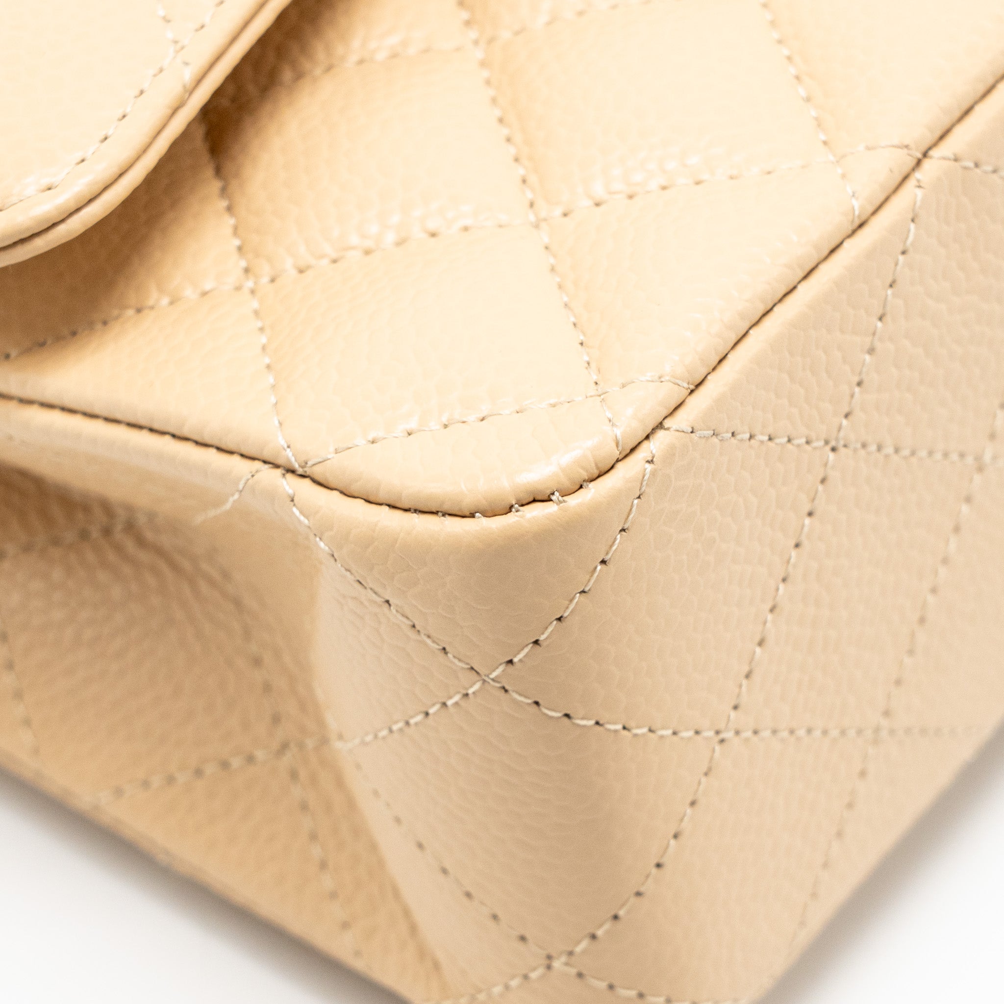 CHANEL MEDIUM CLASSIC DOUBLE FLAP BAG CAVIAR BEIGE GHW (MICROCHIP)