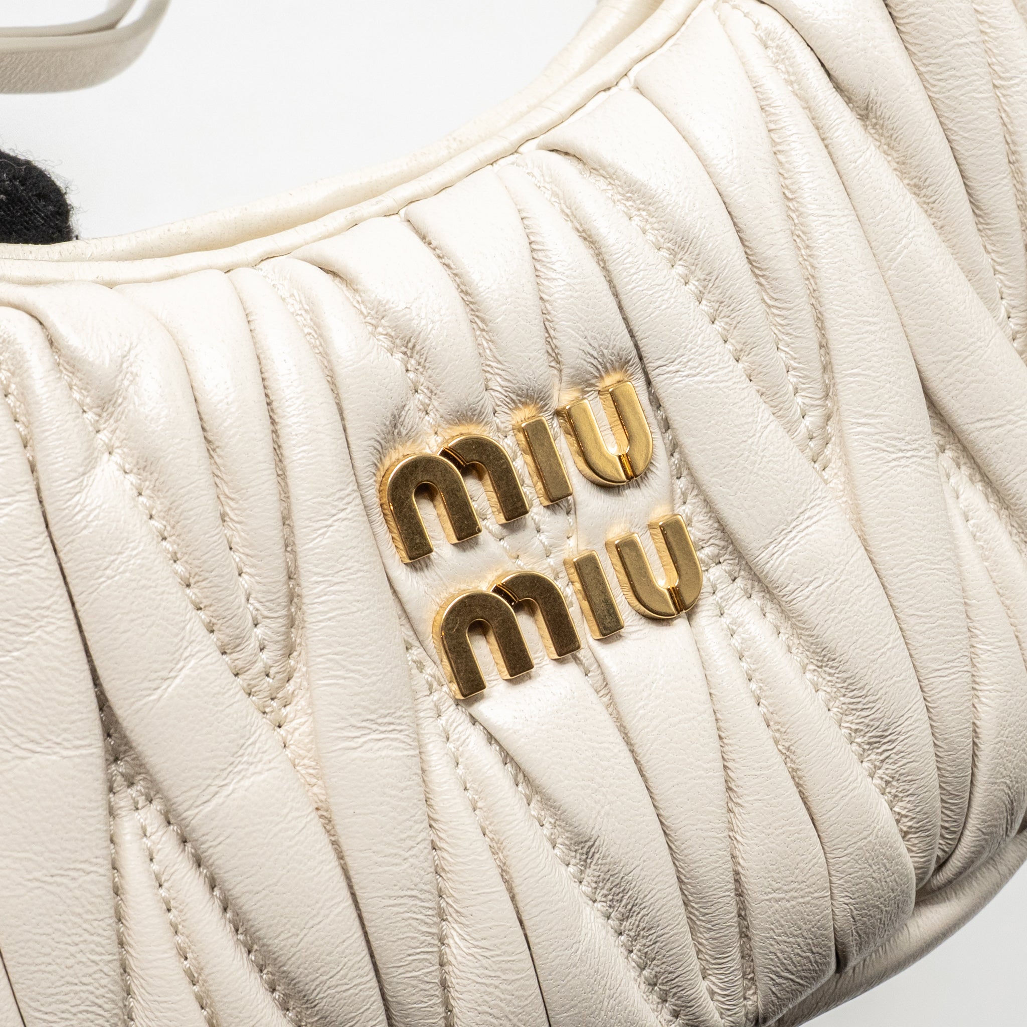 MIU MIU WANDER MATELASSE MINI HOBO BAG NAPPA LAMBSKIN WHITE GHW
