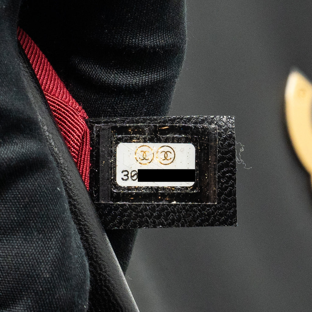 CHANEL SMALL 19 BAG GOATSKIN BLACK MULTICOLOUR HARDWARE
