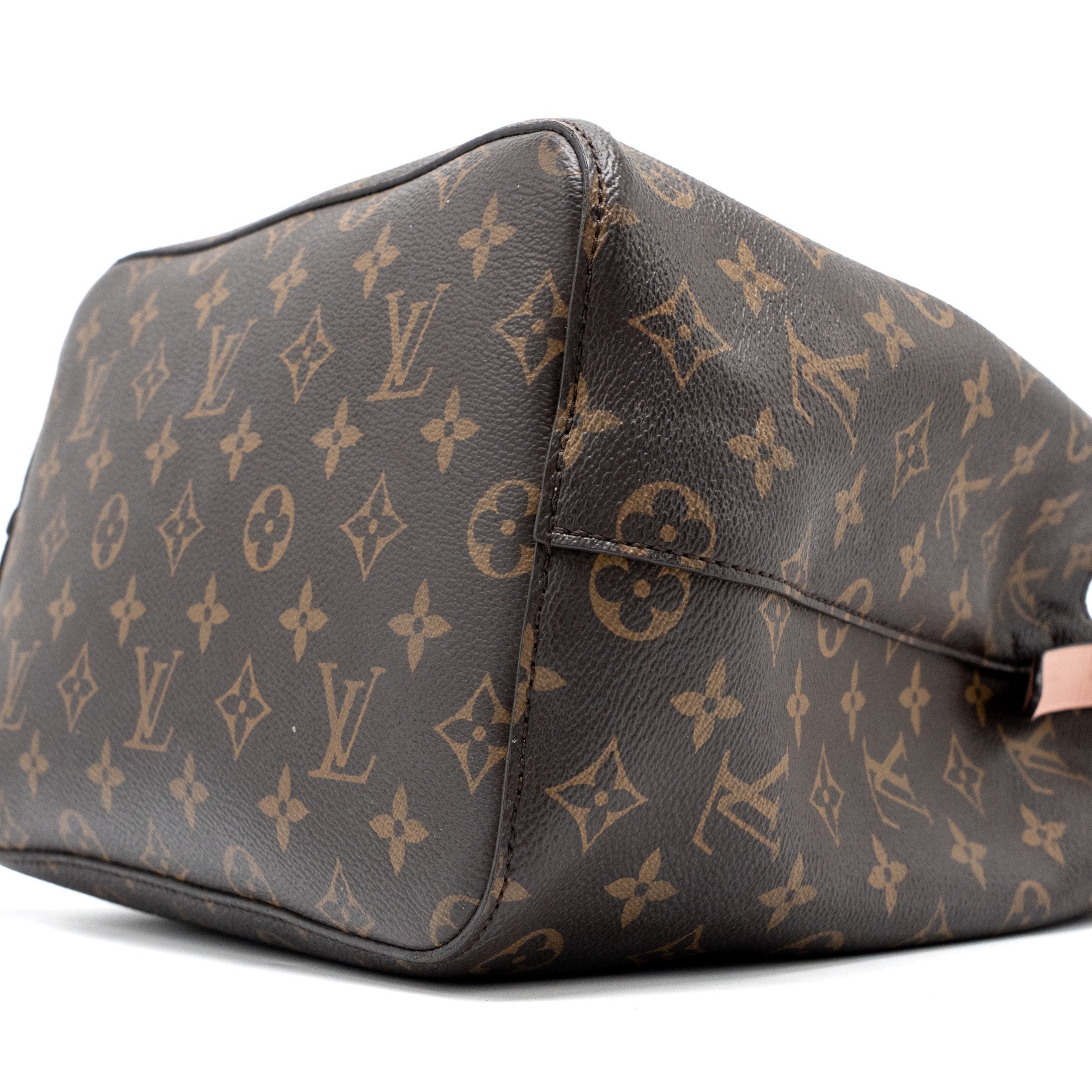 LOUIS VUITTON NEONOE MONOGRAM CANVAS / ROSE POUDRE GHW