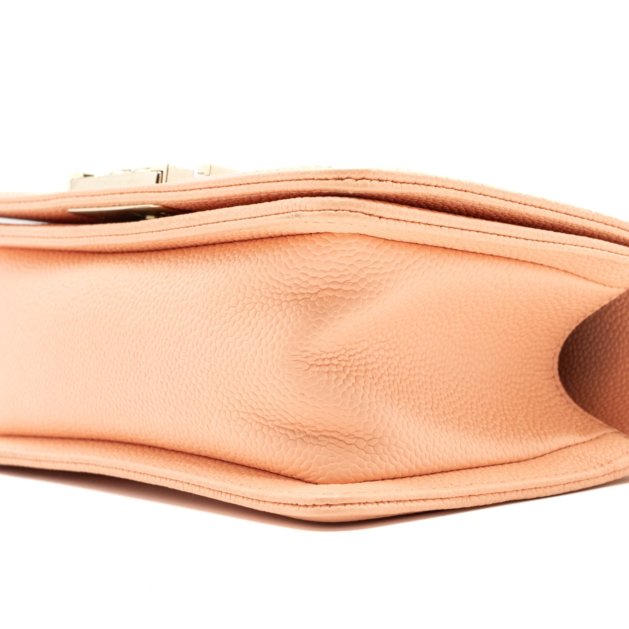CHANEL SMALL BOY BAG CAVIAR LIGHT PINK LGHW