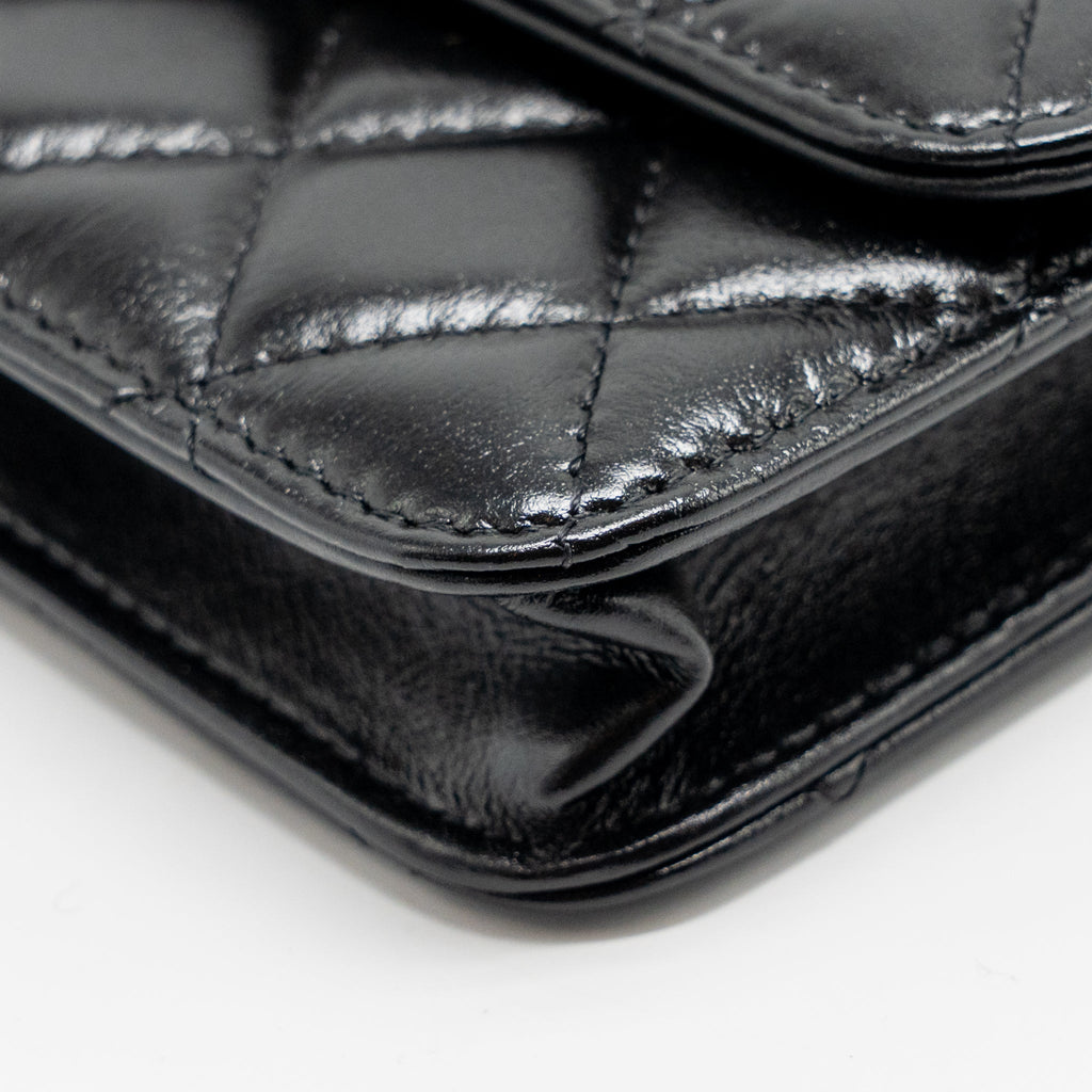 CHANEL CARD HOLDER WITH MAXI PEARLS CHAIN LAMBSKIN BLACK LGHW