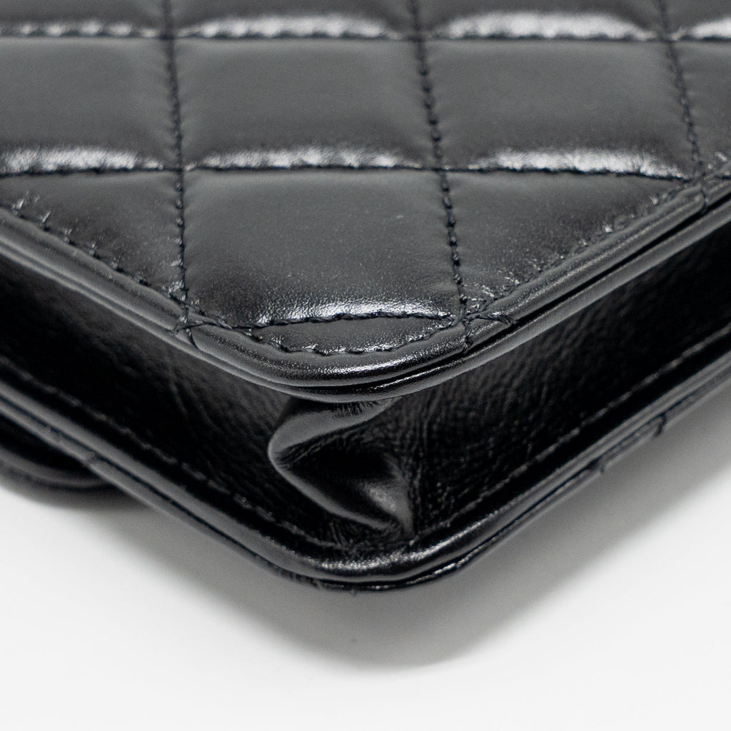 CHANEL CARD HOLDER WITH MAXI PEARLS CHAIN LAMBSKIN BLACK LGHW