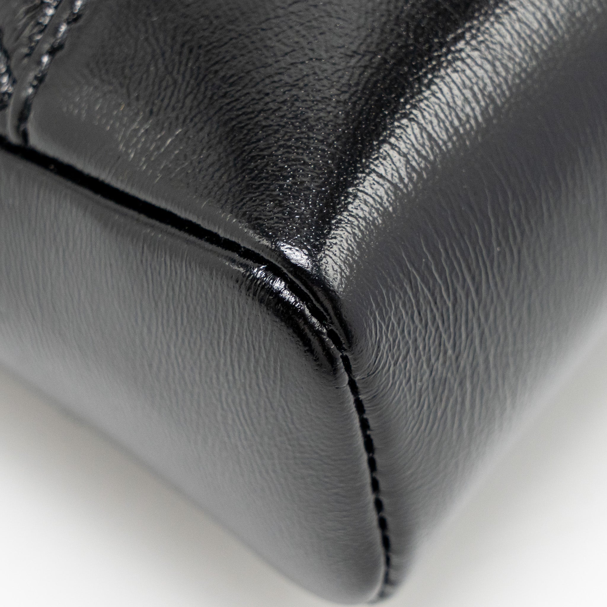CHANEL 24S MINI 31 BAG SHINY LAMBSKIN BLACK LGHW (MICROCHIP)