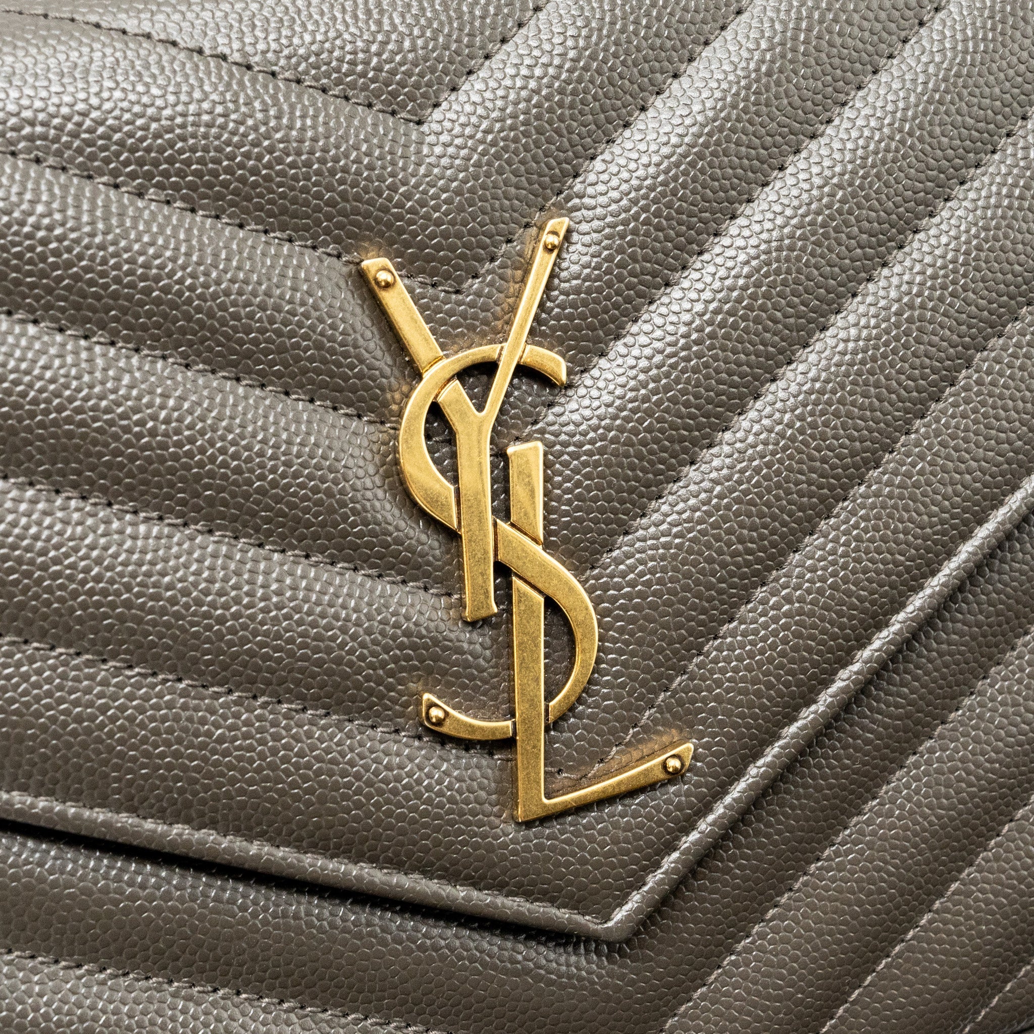 SAINT LAURENT/YSL ENVELOP CHAIN BAG GRAINED CALFSKIN DARK GREEN GHW