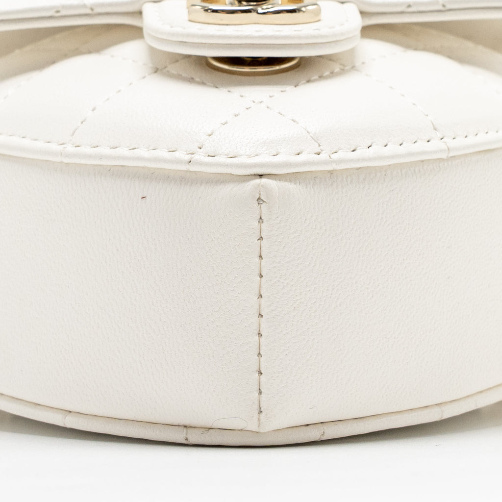 CHANEL 22S HEART BELT BAG LAMBSKIN WHITE LGHW