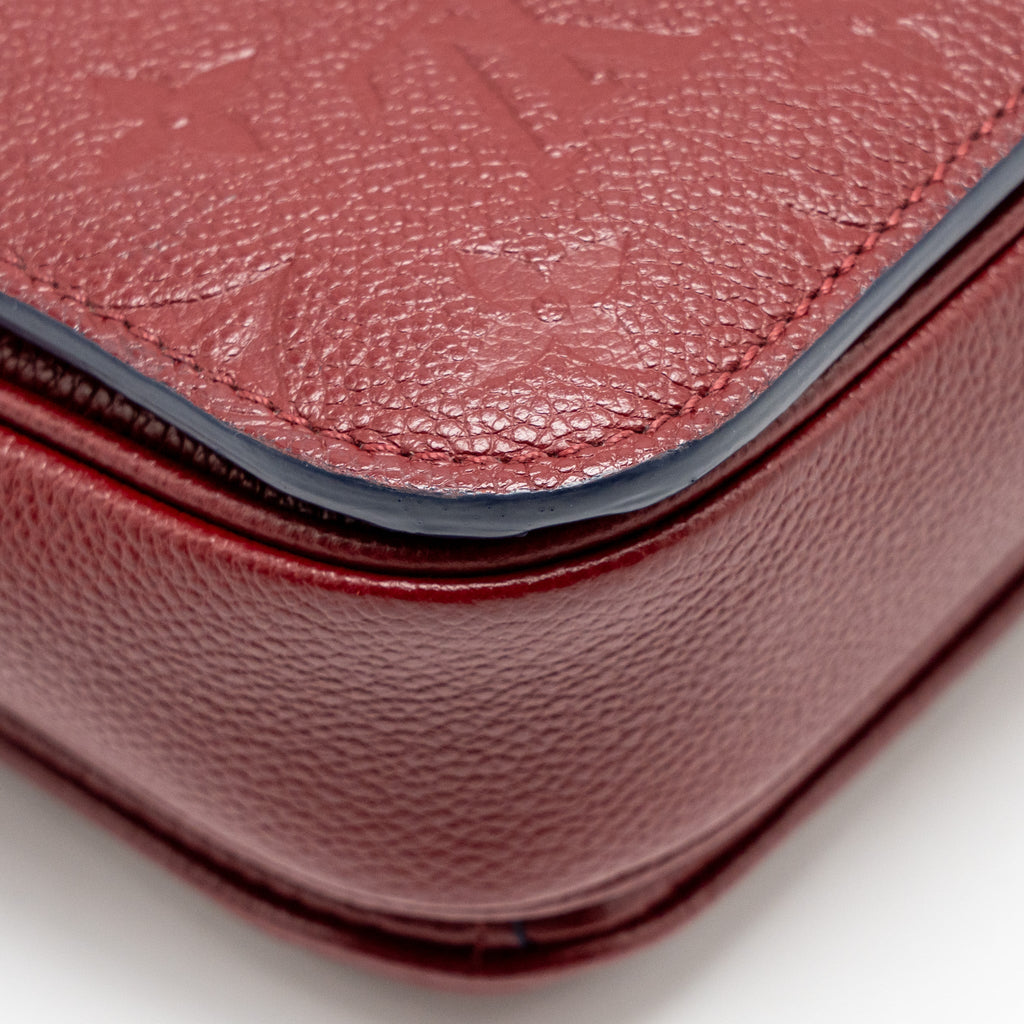 LOUIS VUITTON POCHETTE MÉTIS MONOGRAM EMPREINTE DARK RED GHW