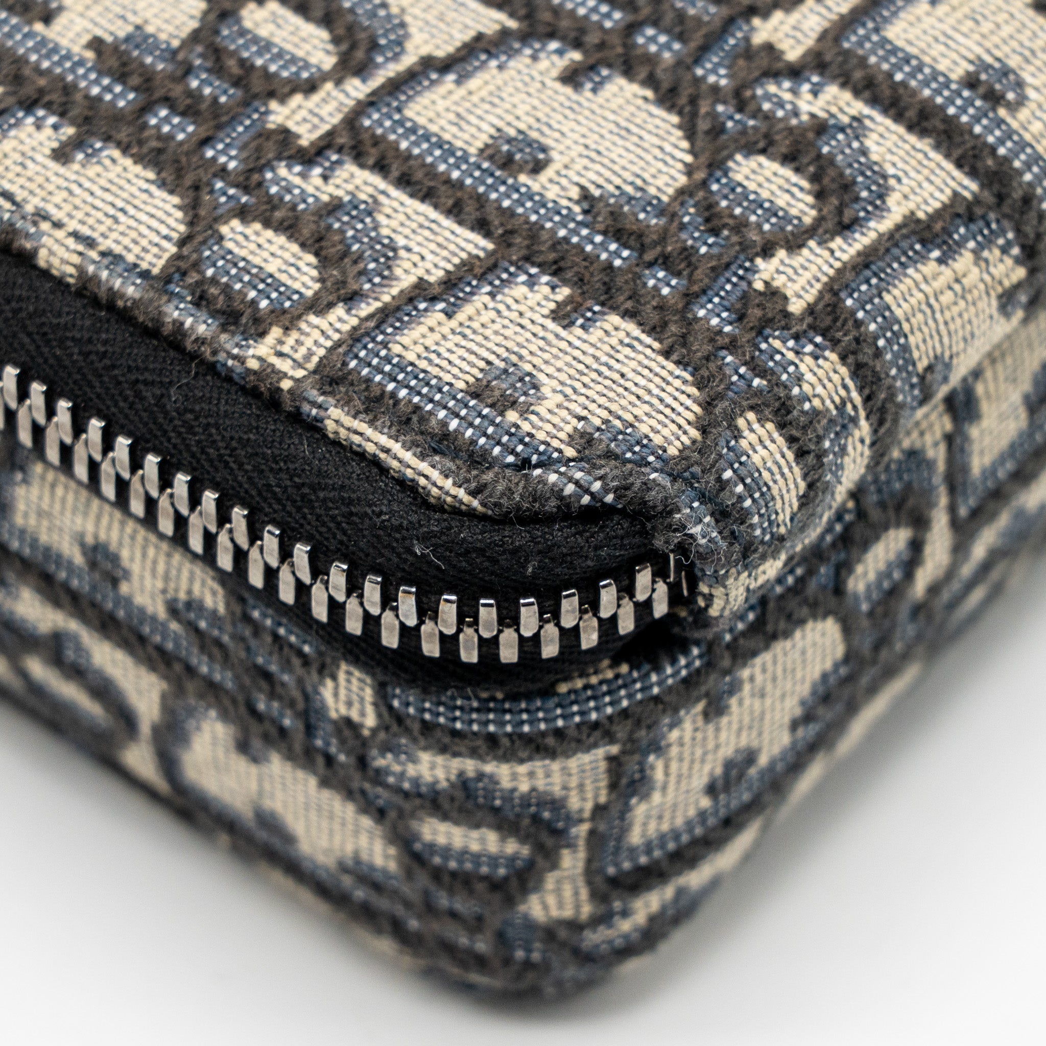 DIOR WALLET ON STRAP OBLIQUE JACQUARD CANVAS/LEATHER BLUE SHW