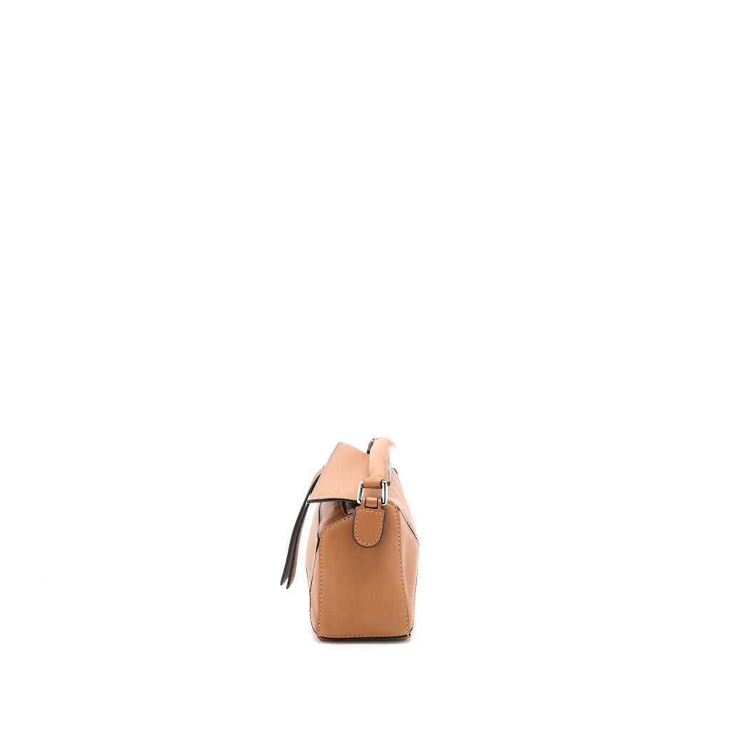 LOEWE MINI PUZZLE BAG CALFSKIN TAN SHW