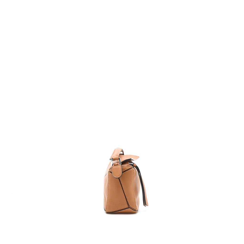LOEWE MINI PUZZLE BAG CALFSKIN TAN SHW