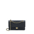 CHANEL MEDIUM CLASSIC DOUBLE FLAP BAG CAVIAR BLACK GHW
