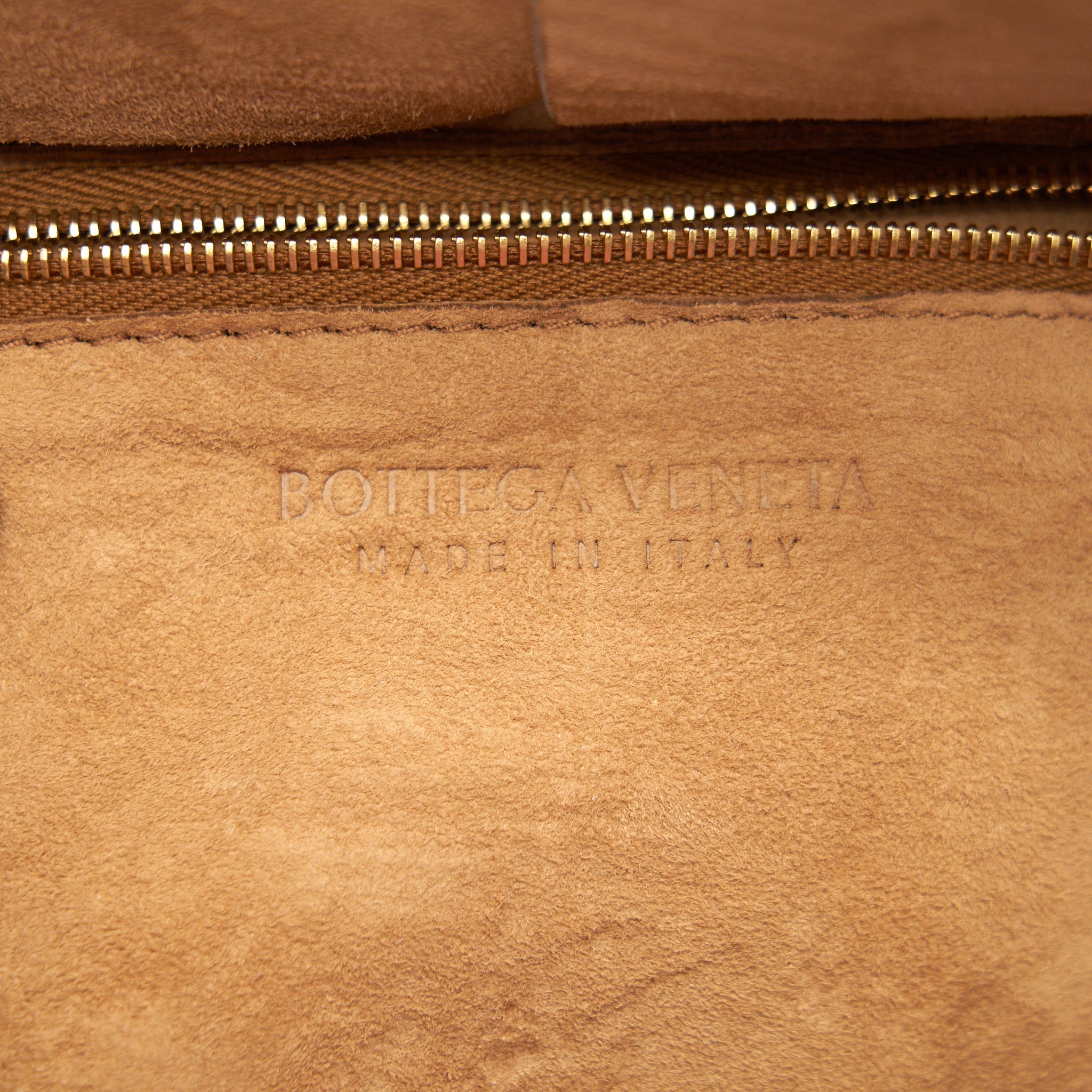 BOTTEGA VENETA MINI ARCO BAG WHITE