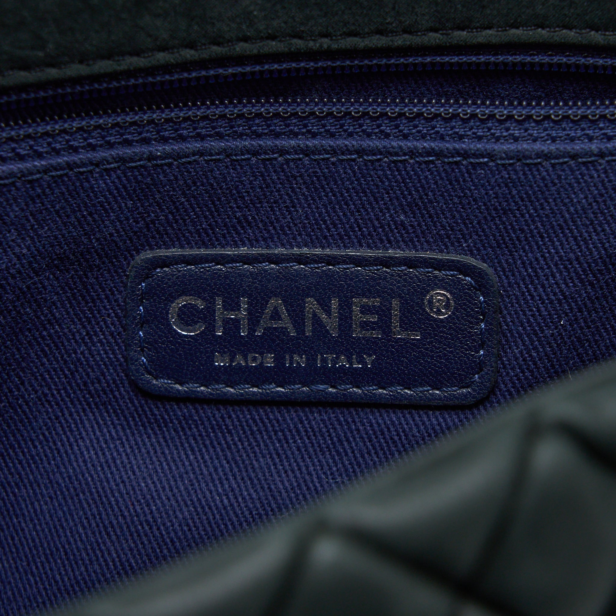 CHANEL QUILTED FLAP BAG IRIDESCENT CALFSKIN DARK GREEN RUTHENIUM SHW