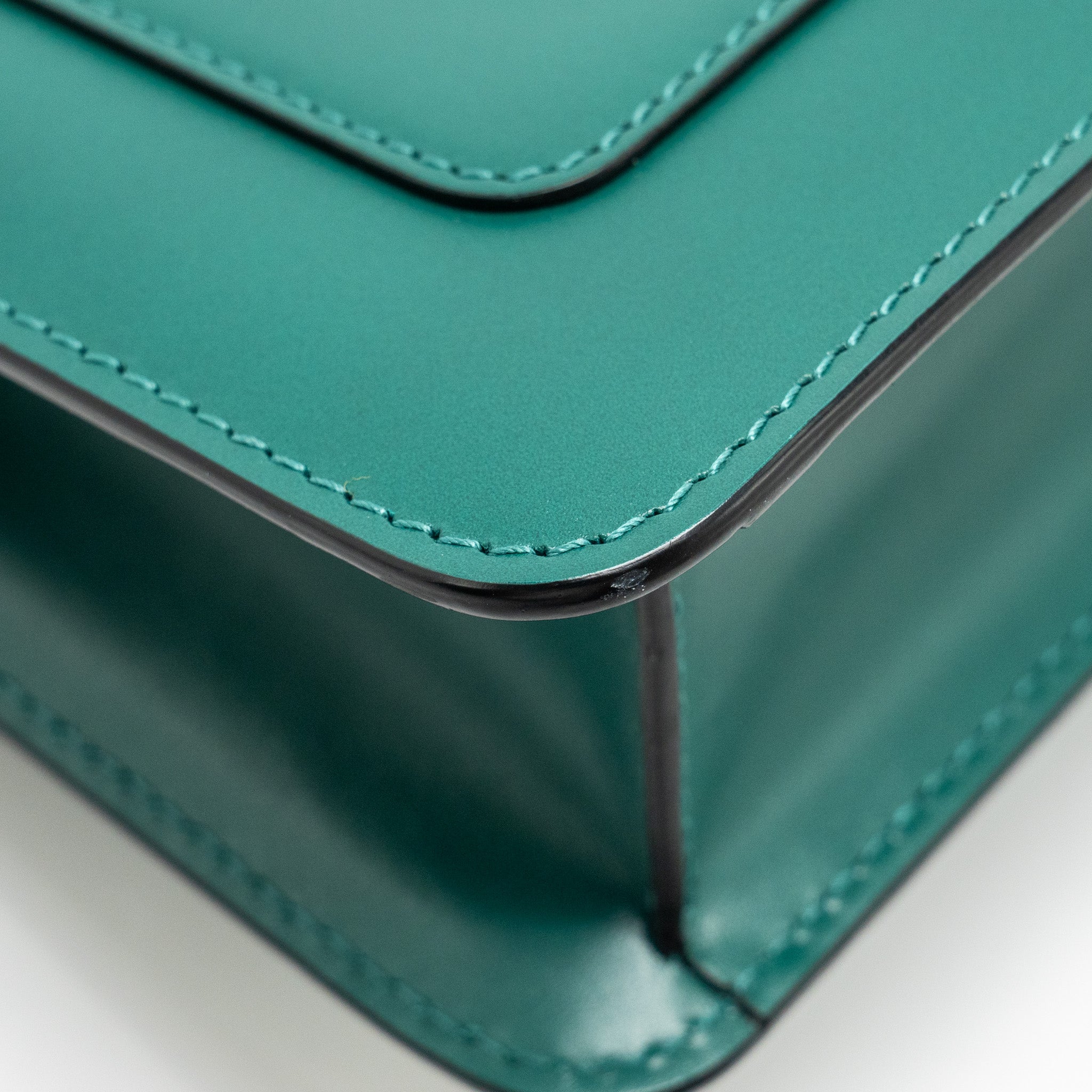 BVLGARI SERPENTI FOREVER BAG CALFSKIN GREEN LGHW