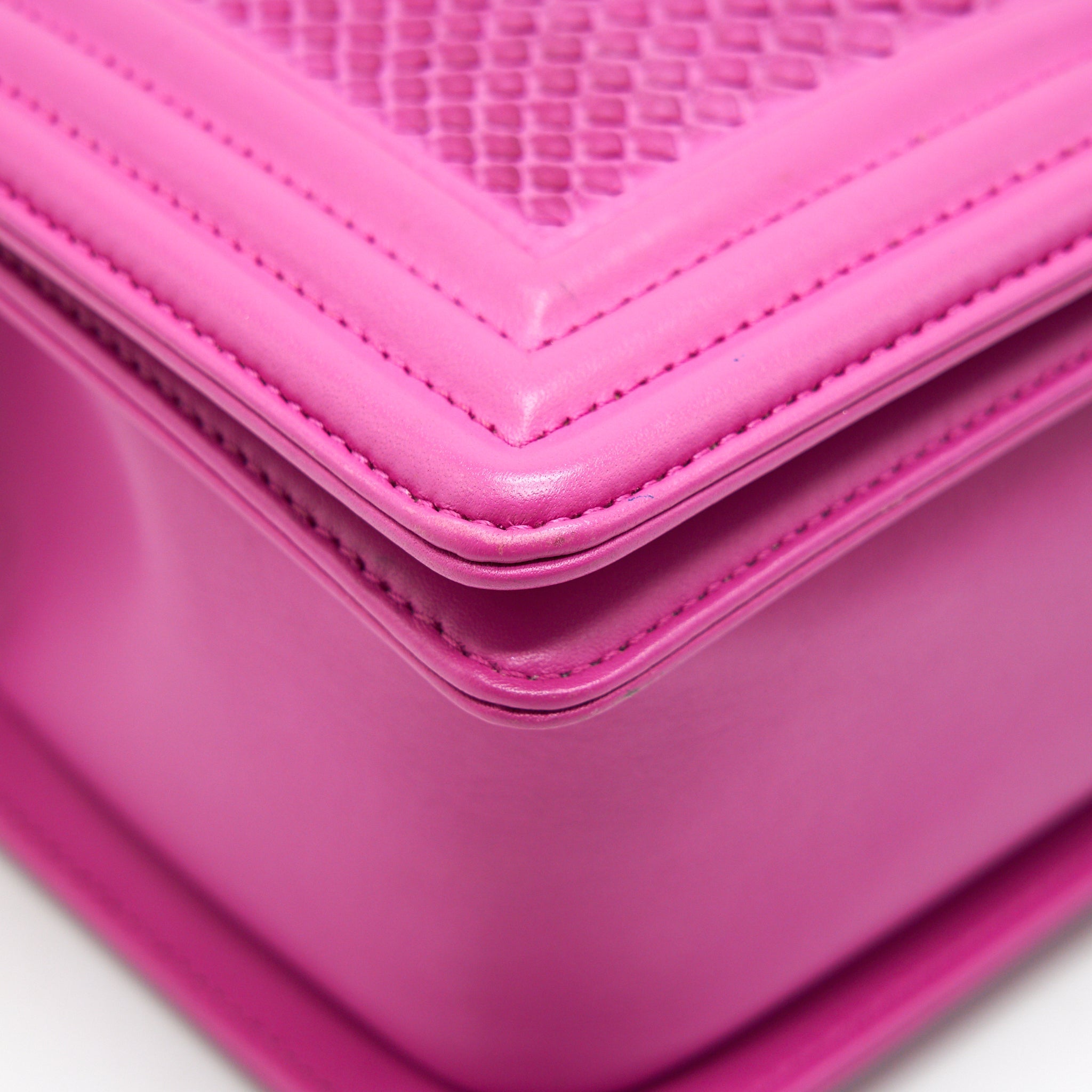 CHANEL MEDIUM LE BOY FLAP BAG IN PYTHON LEATHER PINK WITH BRUSHED SHW