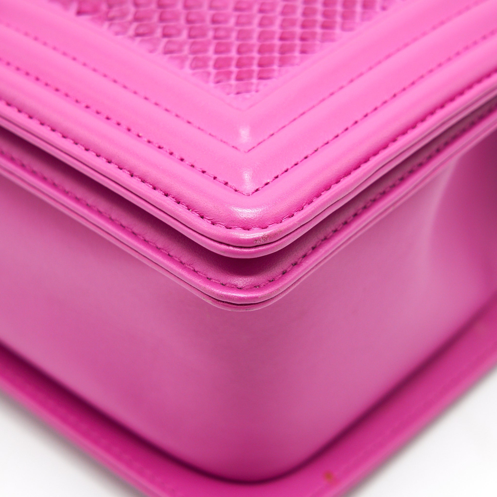CHANEL MEDIUM LE BOY FLAP BAG IN PYTHON LEATHER PINK WITH BRUSHED SHW