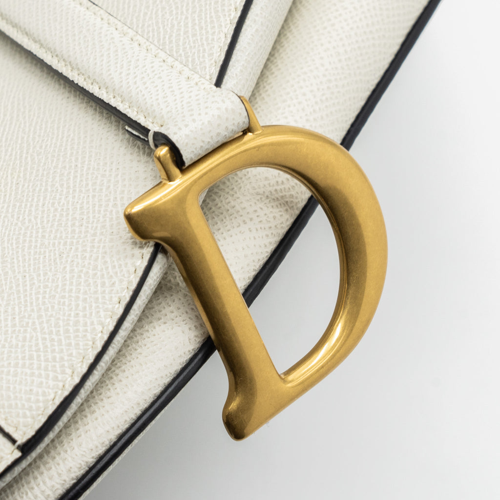 DIOR MEDIUM SADDLE BAG WITH STRAP GRAINED CALFSKIN WHITE GHW