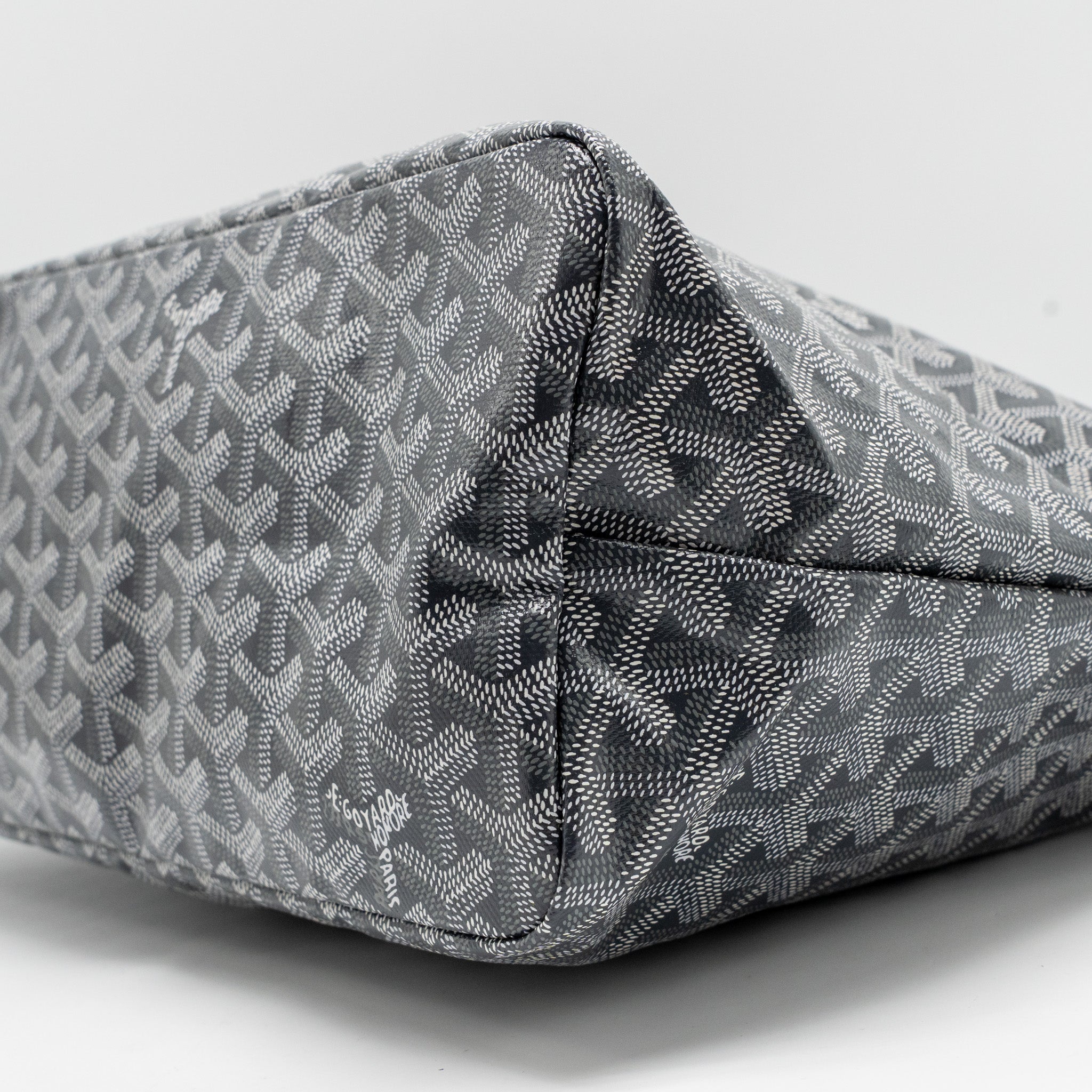GOYARD BOHEME HOBO BAG PM GOYARDINE CANVAS GRIS SHW