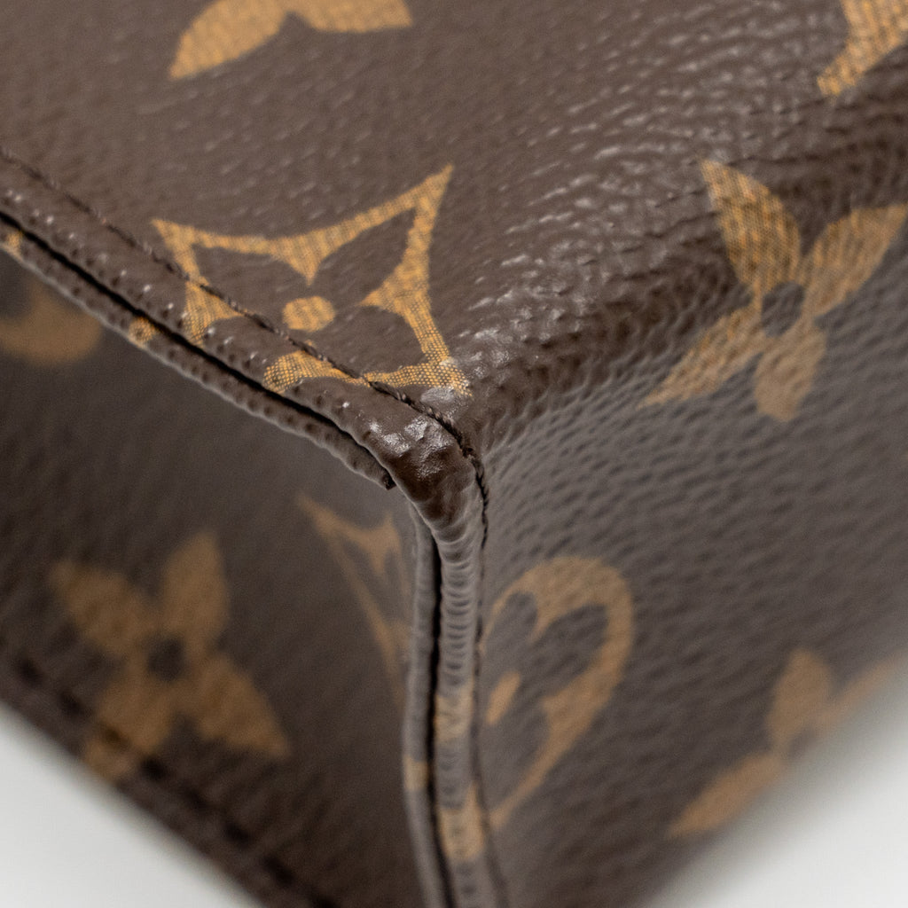 LOUIS VUITTON TOILETRY POCHETTE 26 MONOGRAM CANVAS GHW