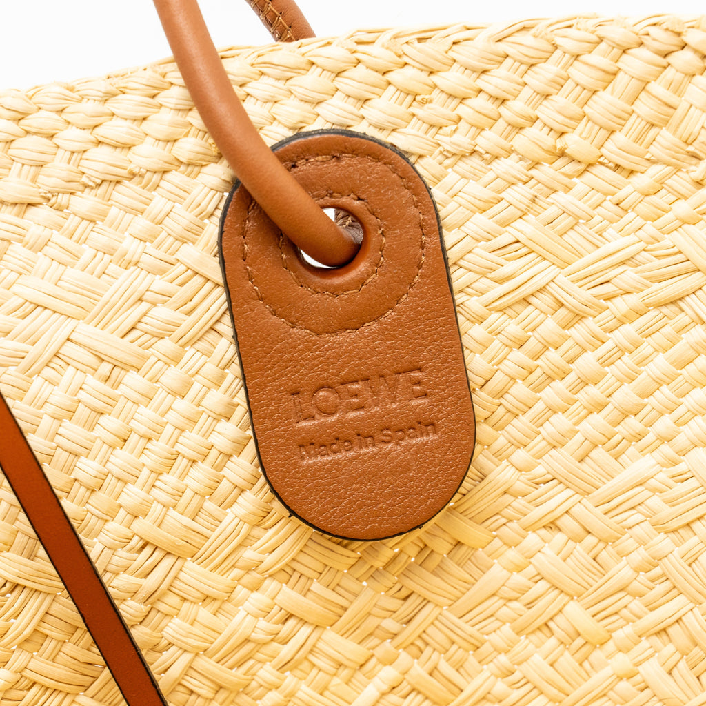 LOEWE ANAGRAM BUSKET SMALL BAG IRACA PALM/CALFSKIN NATURAL/TAN