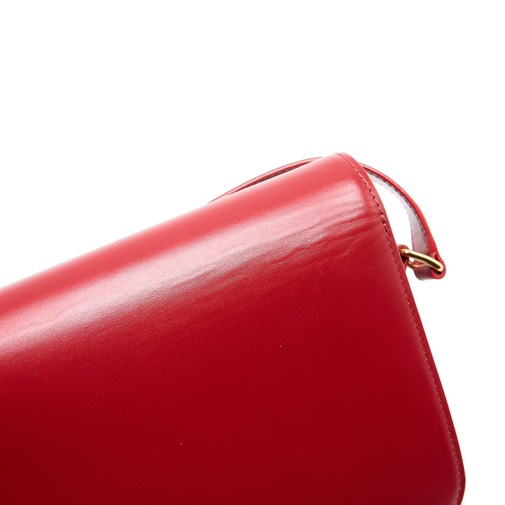 CELINE MEDIUM CLASSIQUE TRIOMPHE BAG SHINY CALFSKIN RED GHW