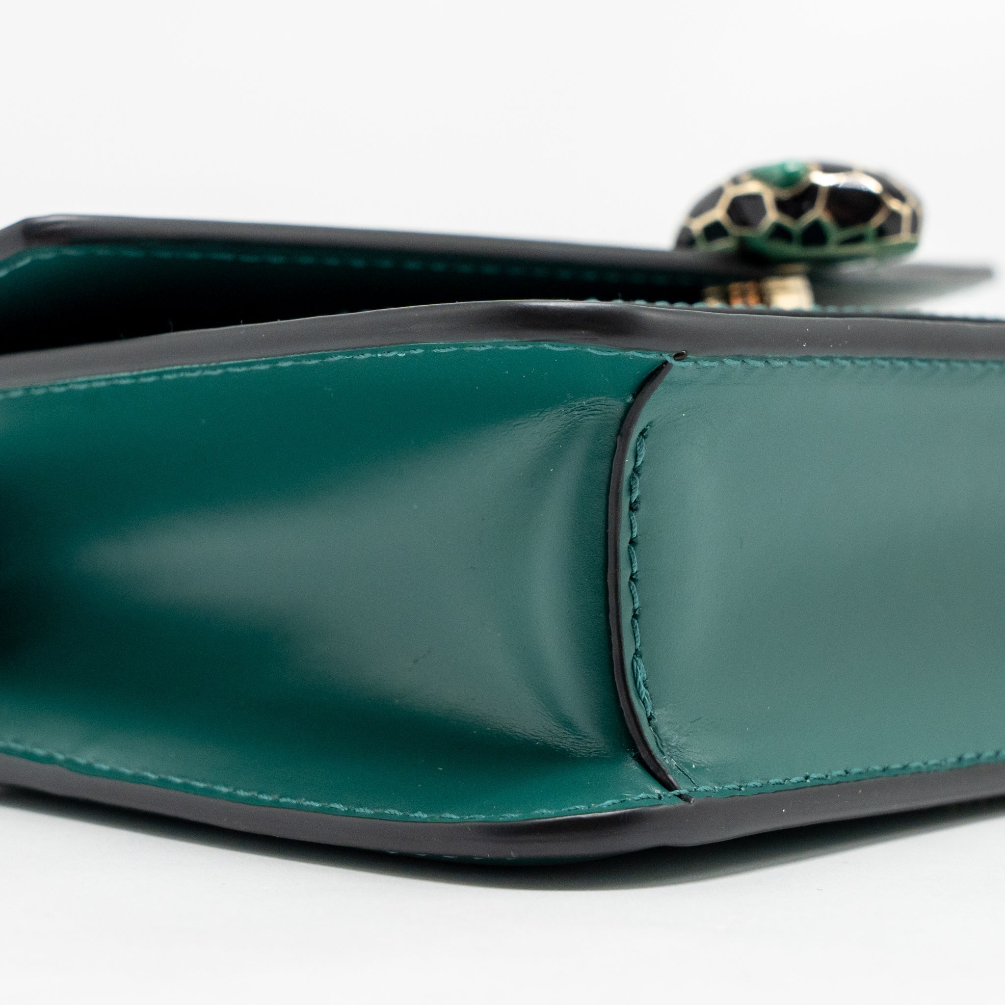 BVLGARI SERPENTI FOREVER WALLET ON CHAIN CALFSKIN GREEN LGHW