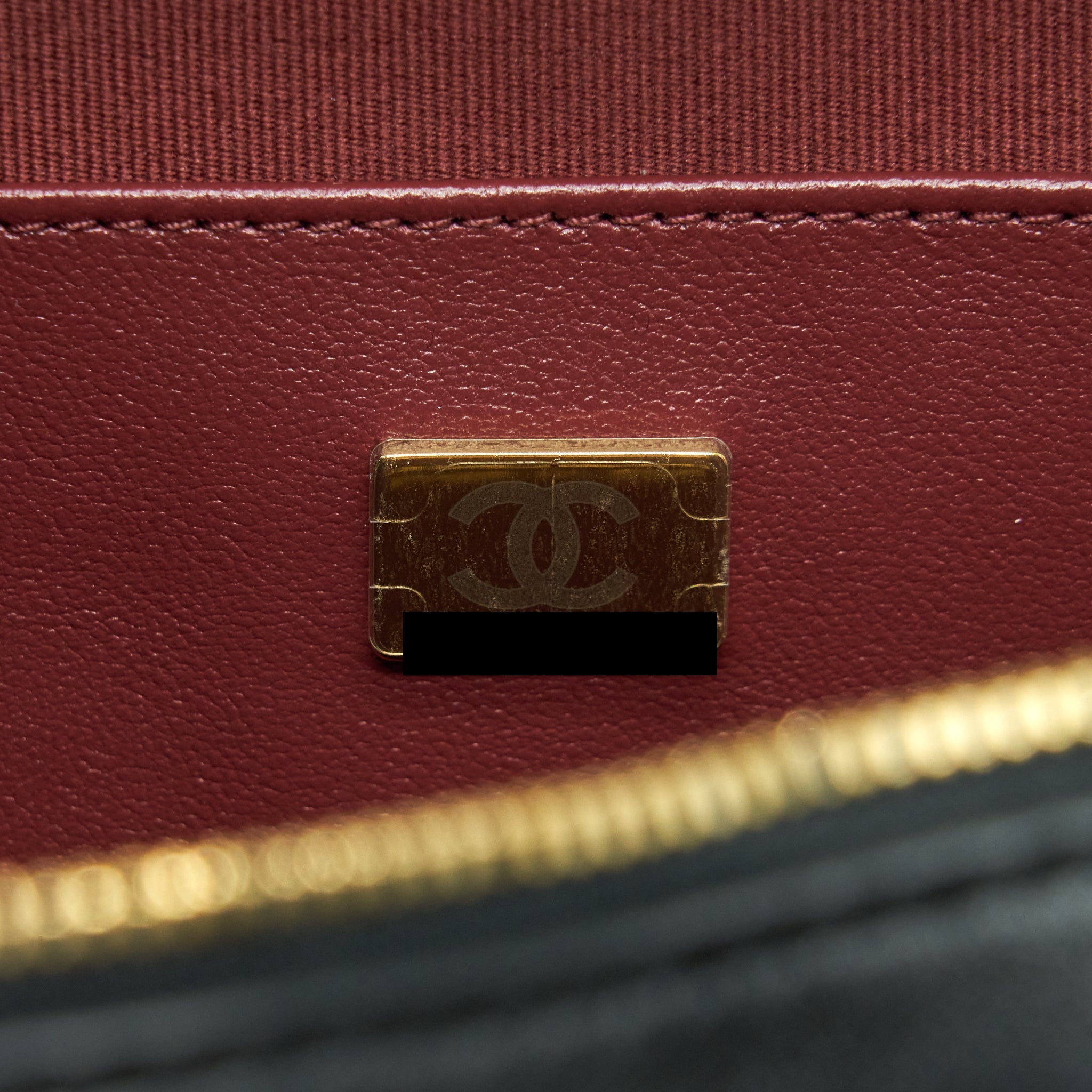 CHANEL 22S HEART BAG LAMBSKIN BLACK LGHW (MICROCHIP)