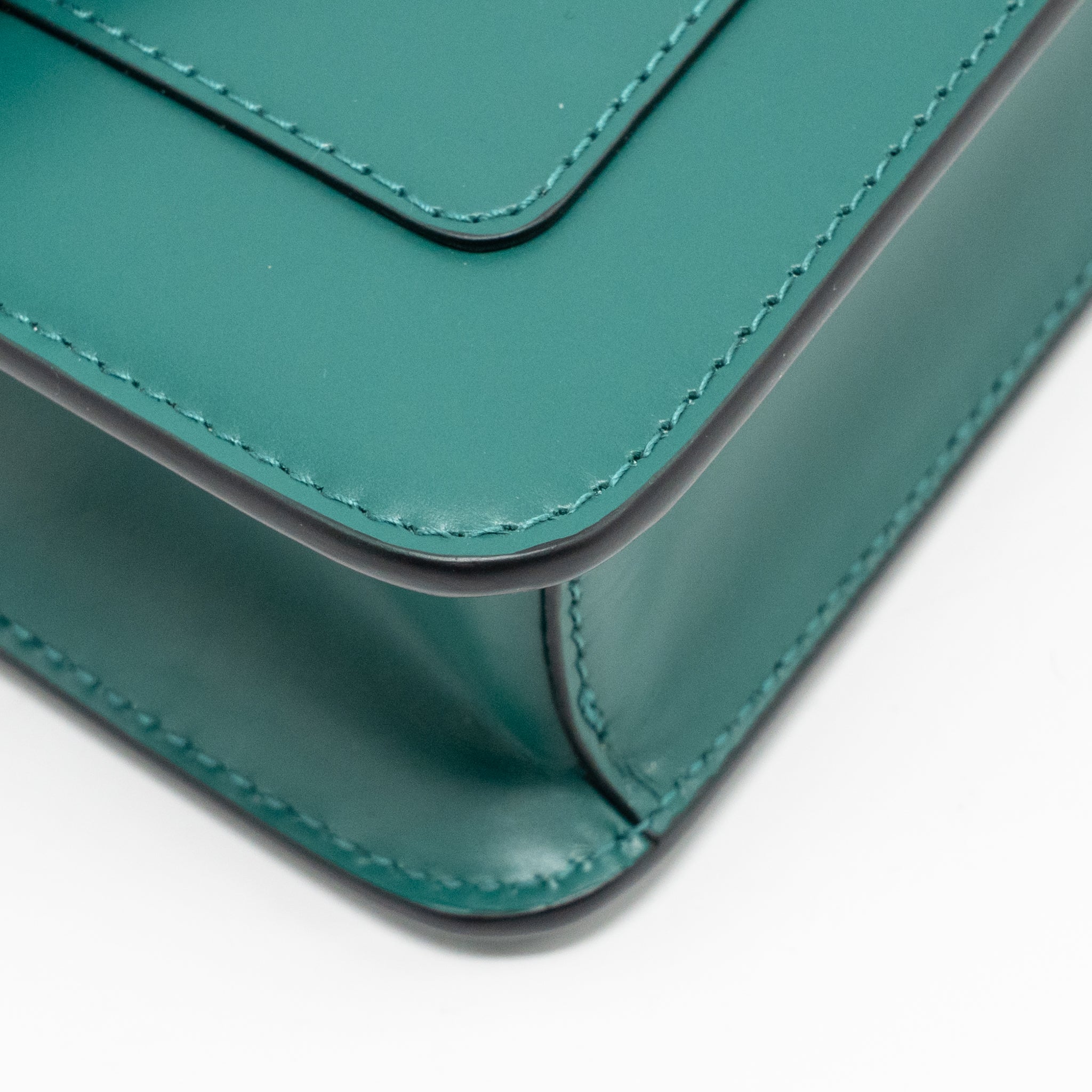 BVLGARI SERPENTI FOREVER WALLET ON CHAIN CALFSKIN GREEN LGHW