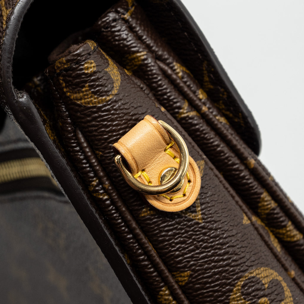 LOUIS VUITTON  POCHETTE MÉTIS MONOGRAM  CANVAS GHW