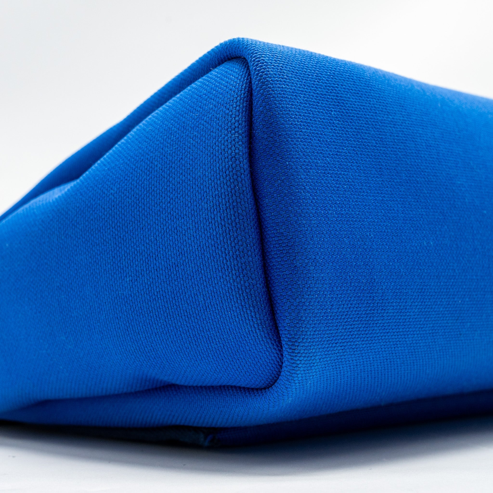 HERMES HERBAG 31 ZIP BAG CANVAS / HUNTER BLUE BILL / BLUE SAPHIR SHW