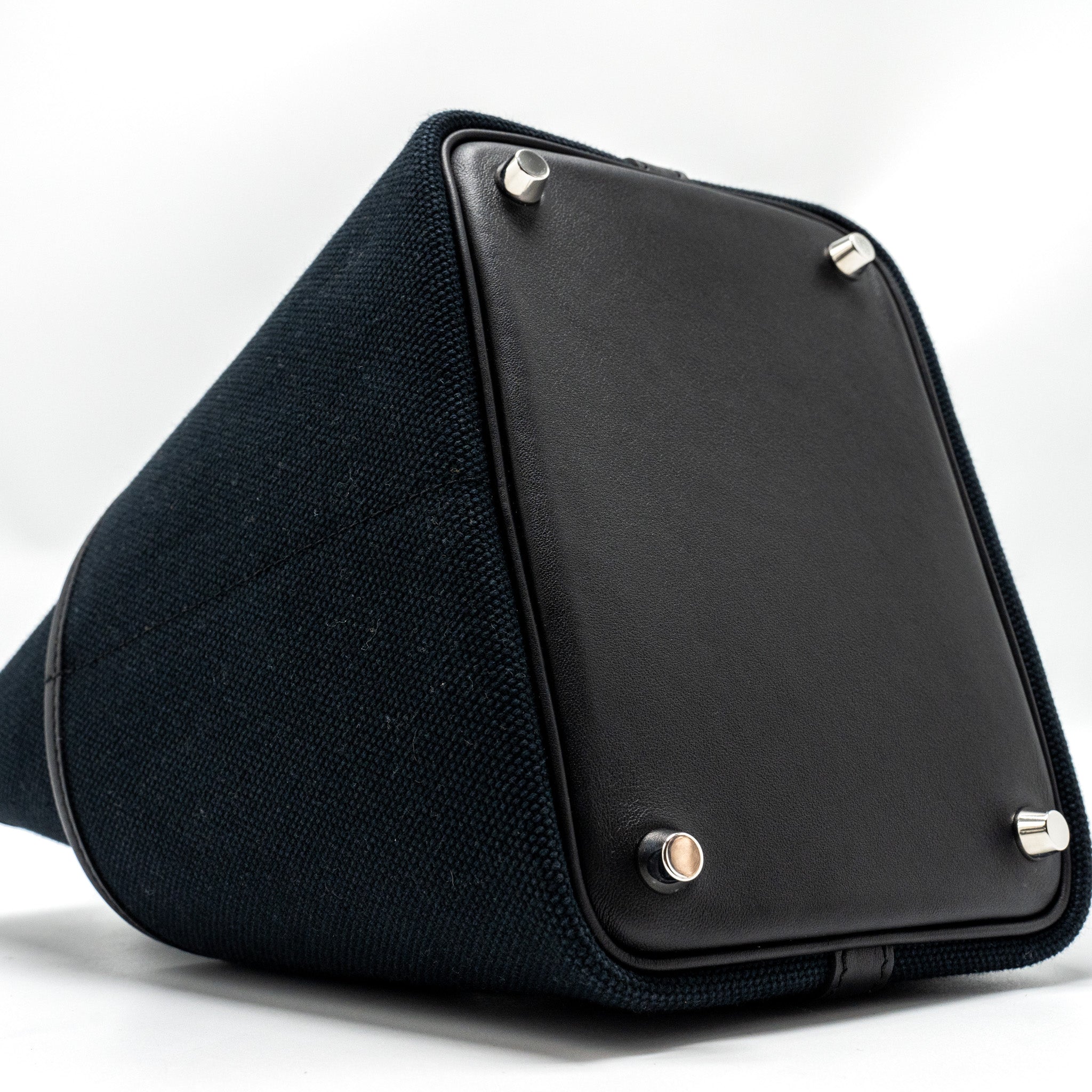 HERMES CARGO PICOTIN 18 LOCK BAG CANVAS / SWIFT BLACK SHW
