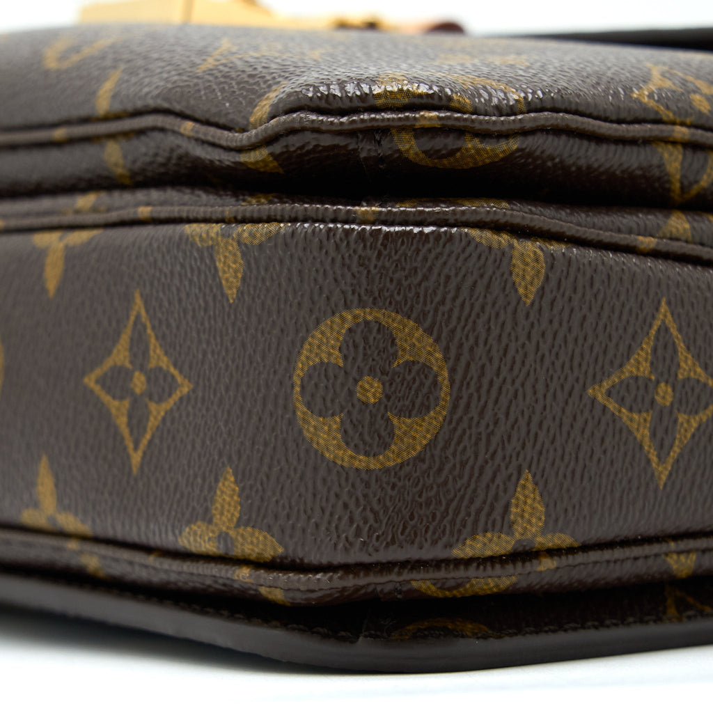 LOUIS VUITTON POCHETTE MÉTIS MONOGRAM CANVAS GHW