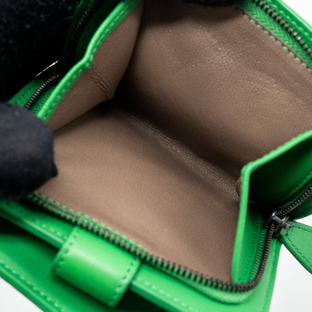 BOTTEGA VENETA FOLD WALLET LEATHER GREEN SHW
