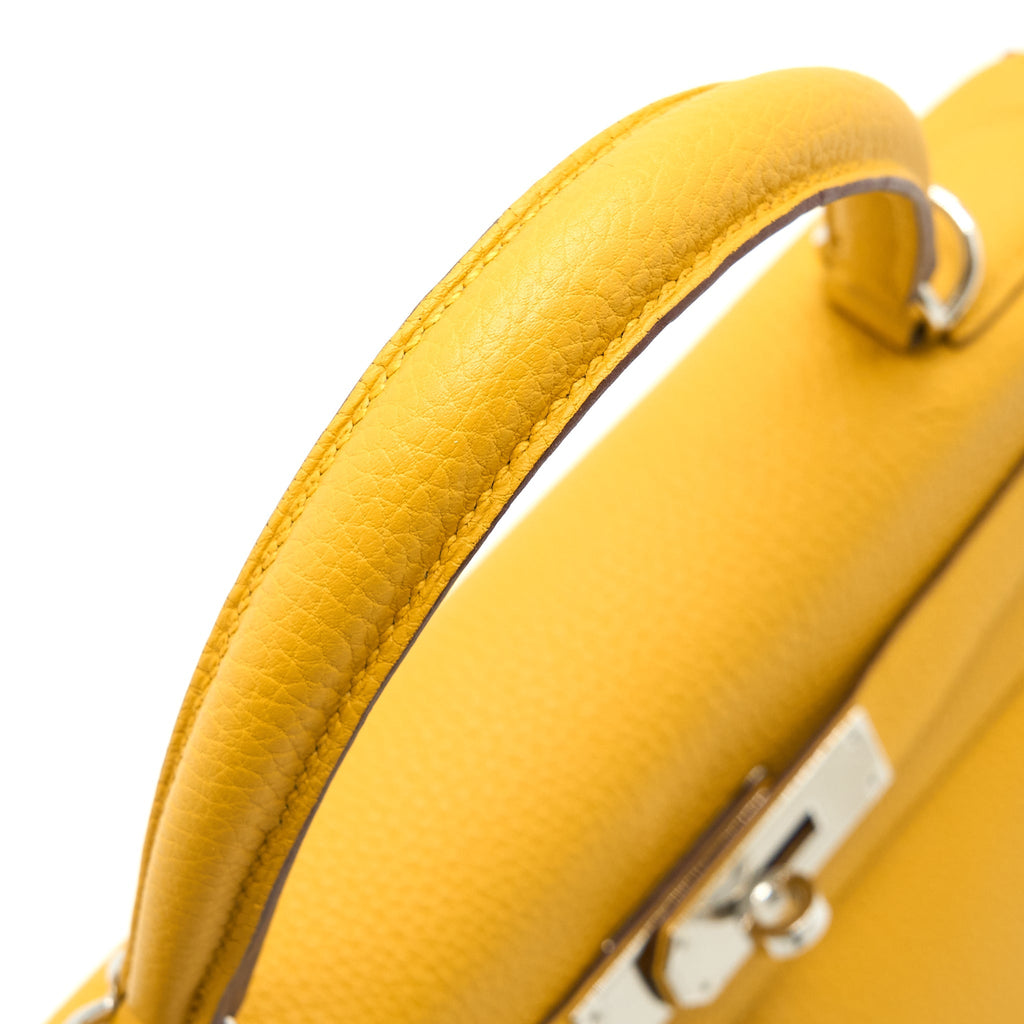 HERMES KELLY 28 TOGO 9D JAUNE AMBER SHW