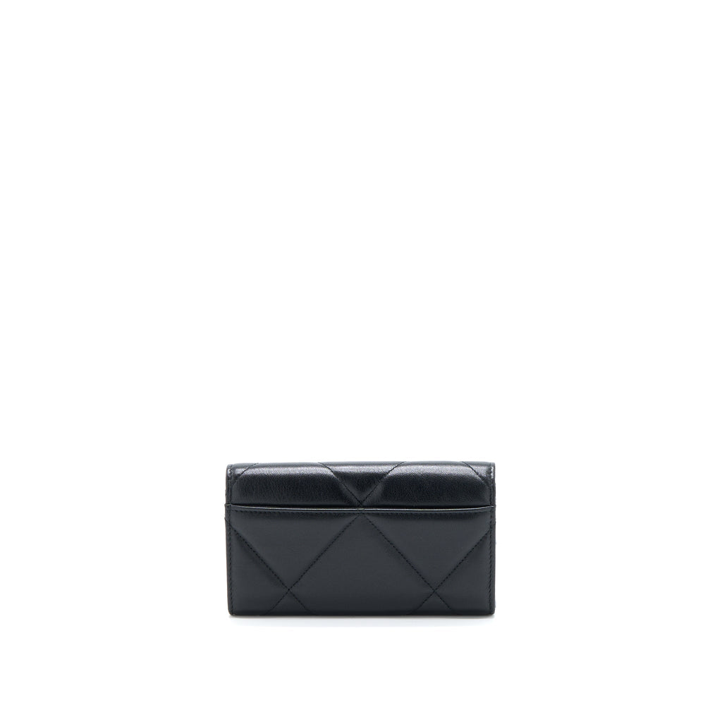 CHANEL 19 FLAP WALLET LAMBSKIN BLACK GHW