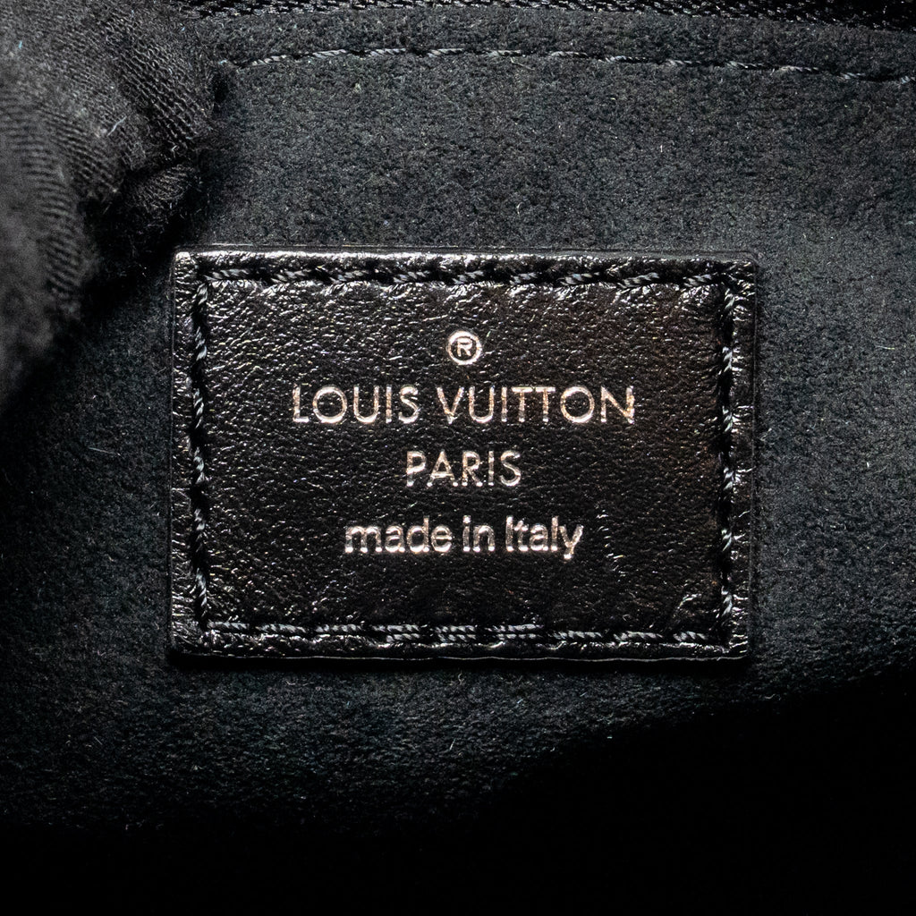 LOUIS VUITTON CARRYALL CARGO VIBE PM LAMBSKIN BLACK SHW