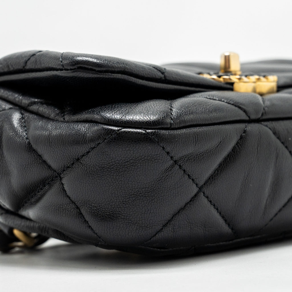 CHANEL 19 QUILTED WAIST BELT BAG SHINY GOATSKIN BLACK GHW