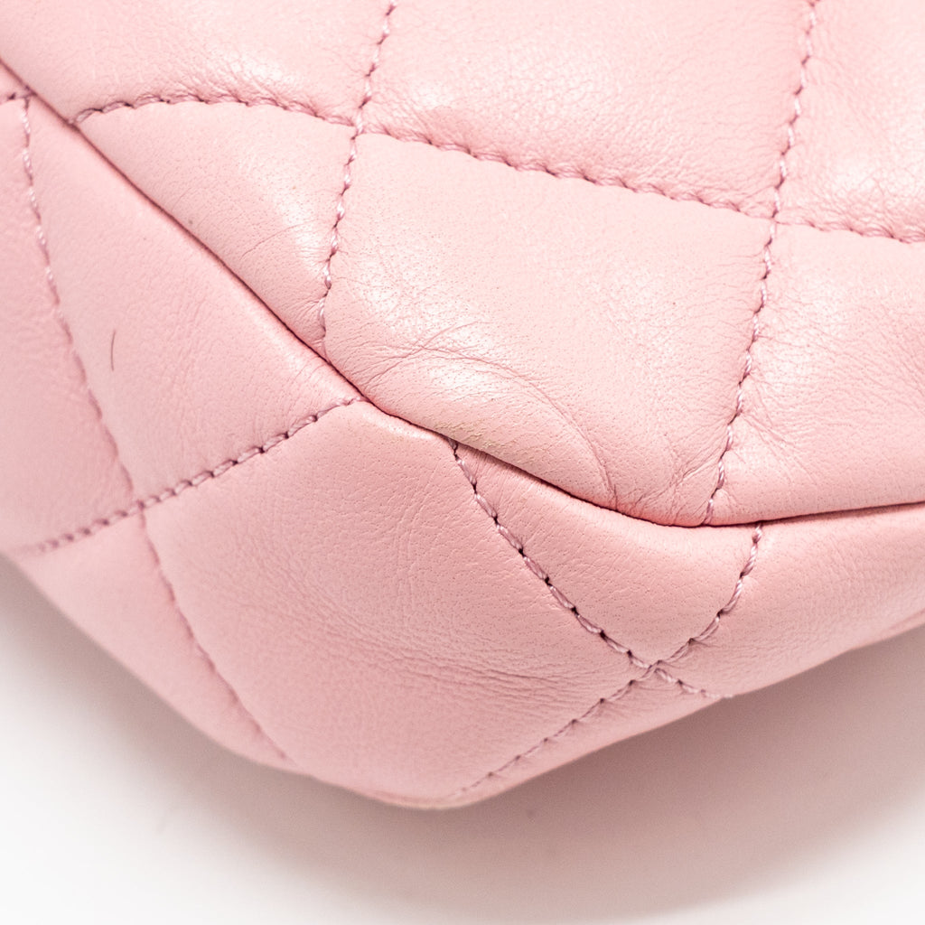 CHANEL 22K HOBO BAG WITH LOGO CHAIN LAMBSKIN PINK GHW (MICROCHIP)