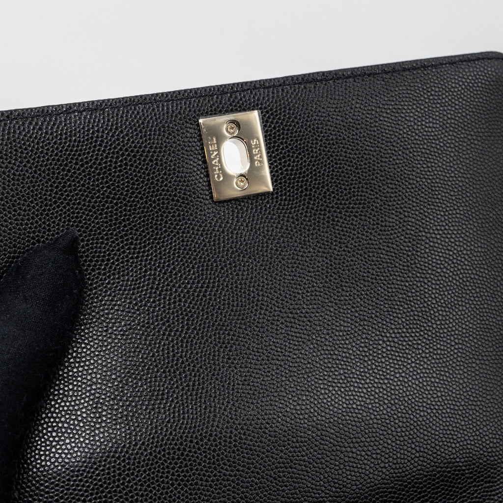 CHANEL SMALL COCO HANDLE CAVIAR BLACK LGHW (MICROCHIP)