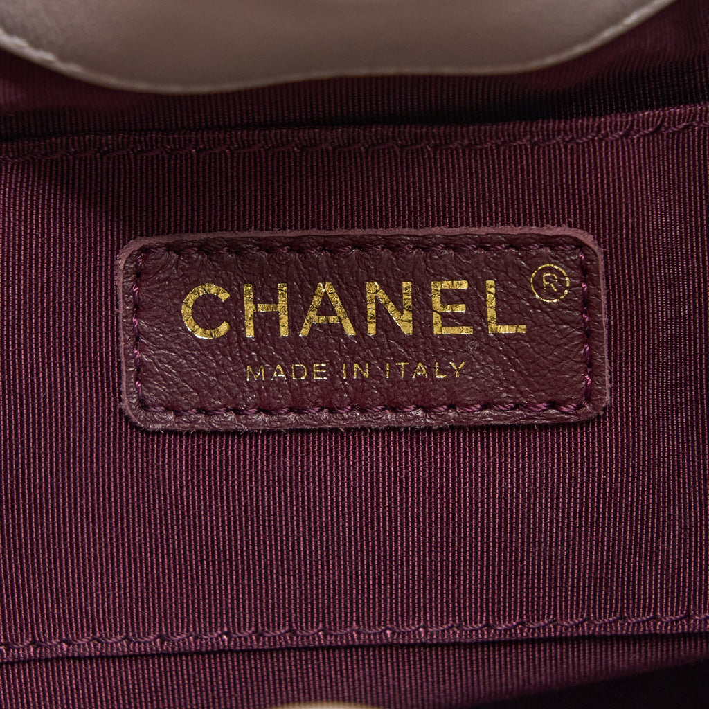 CHANEL DRAWSTRING BUCKET BAG LAMBSKIN LIGHT PINK GHW