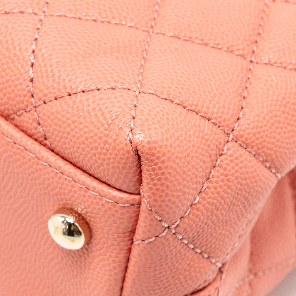 CHANEL SMALL COCO HANDLE CAVIAR PINK LGHW (MICROCHIP)