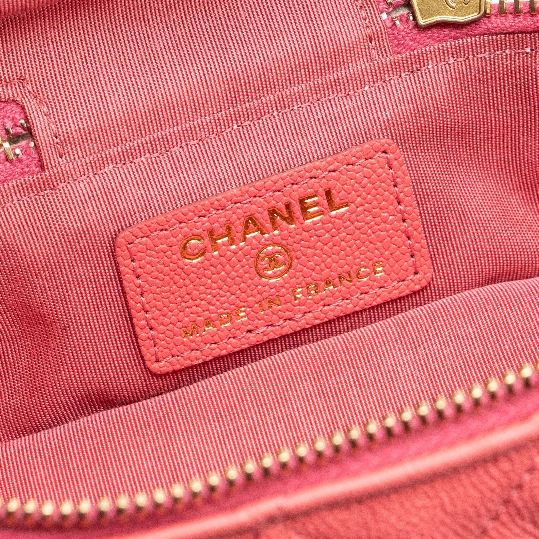 CHANEL TOP HANDLE MINI VANITY BAG CAVIAR PINK GHW